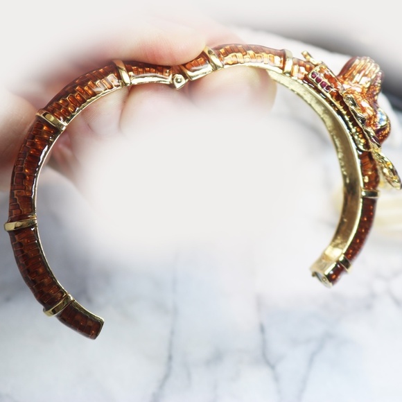 🏆 Rare! Vintage Kenneth Lane Lion's Head Bracelet - Picture 10 of 16